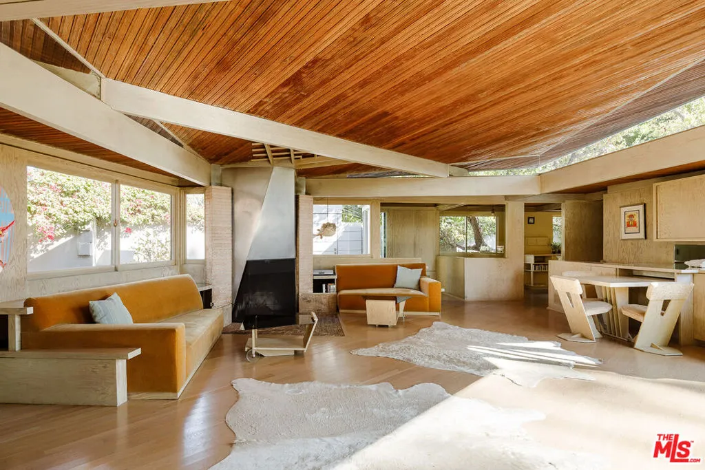 11600 Amanda Drive, Studio City, California 91604 home-pic-5